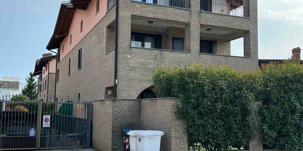 esterno1